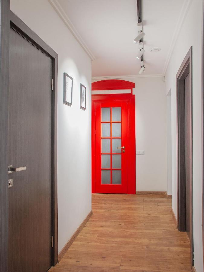 Monro Apartment リヴィウ エクステリア 写真