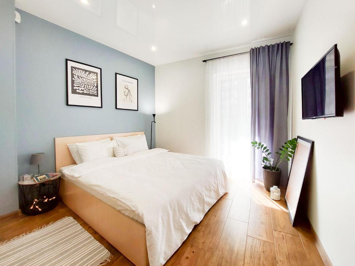 Monro Apartment リヴィウ エクステリア 写真