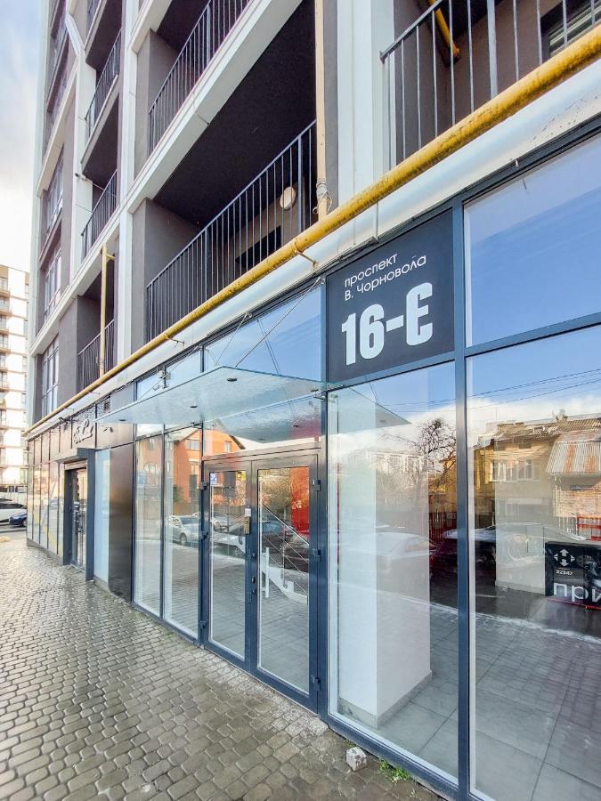 Monro Apartment リヴィウ エクステリア 写真